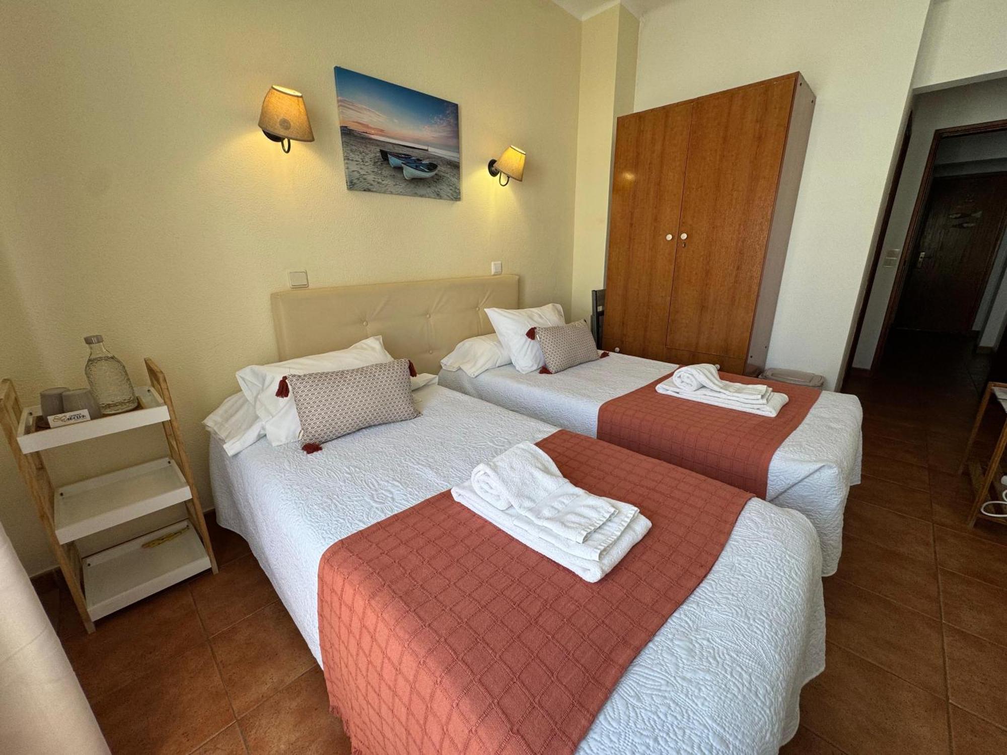Quartos Abelha Porto Covo Esterno foto