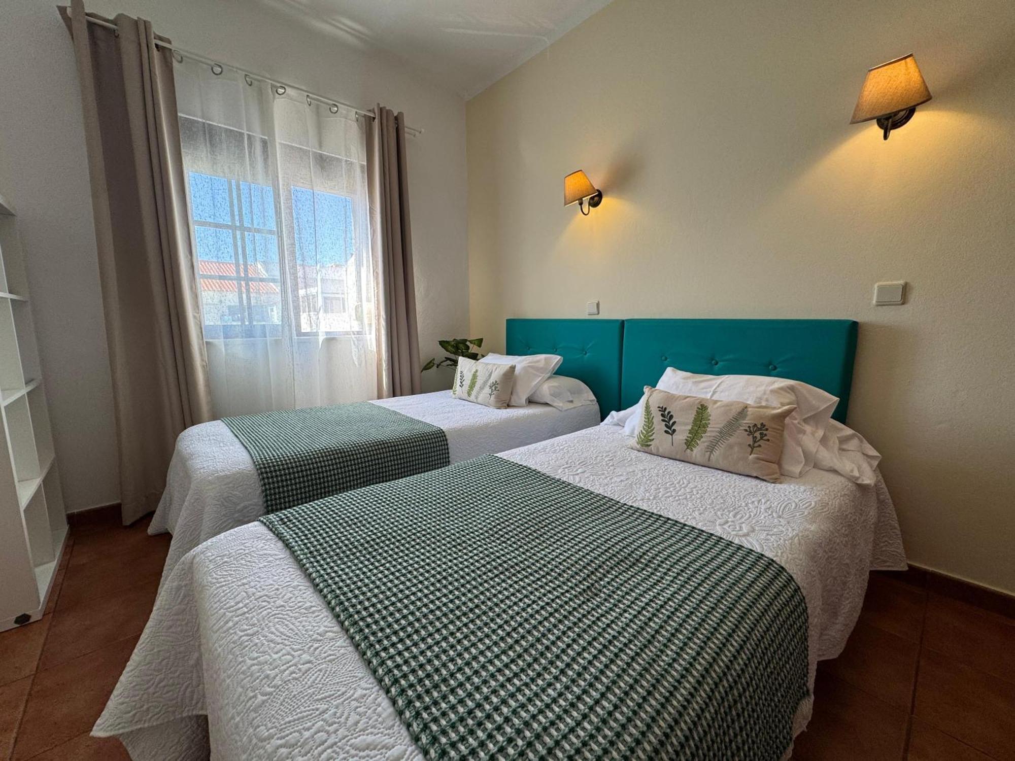Quartos Abelha Porto Covo Esterno foto