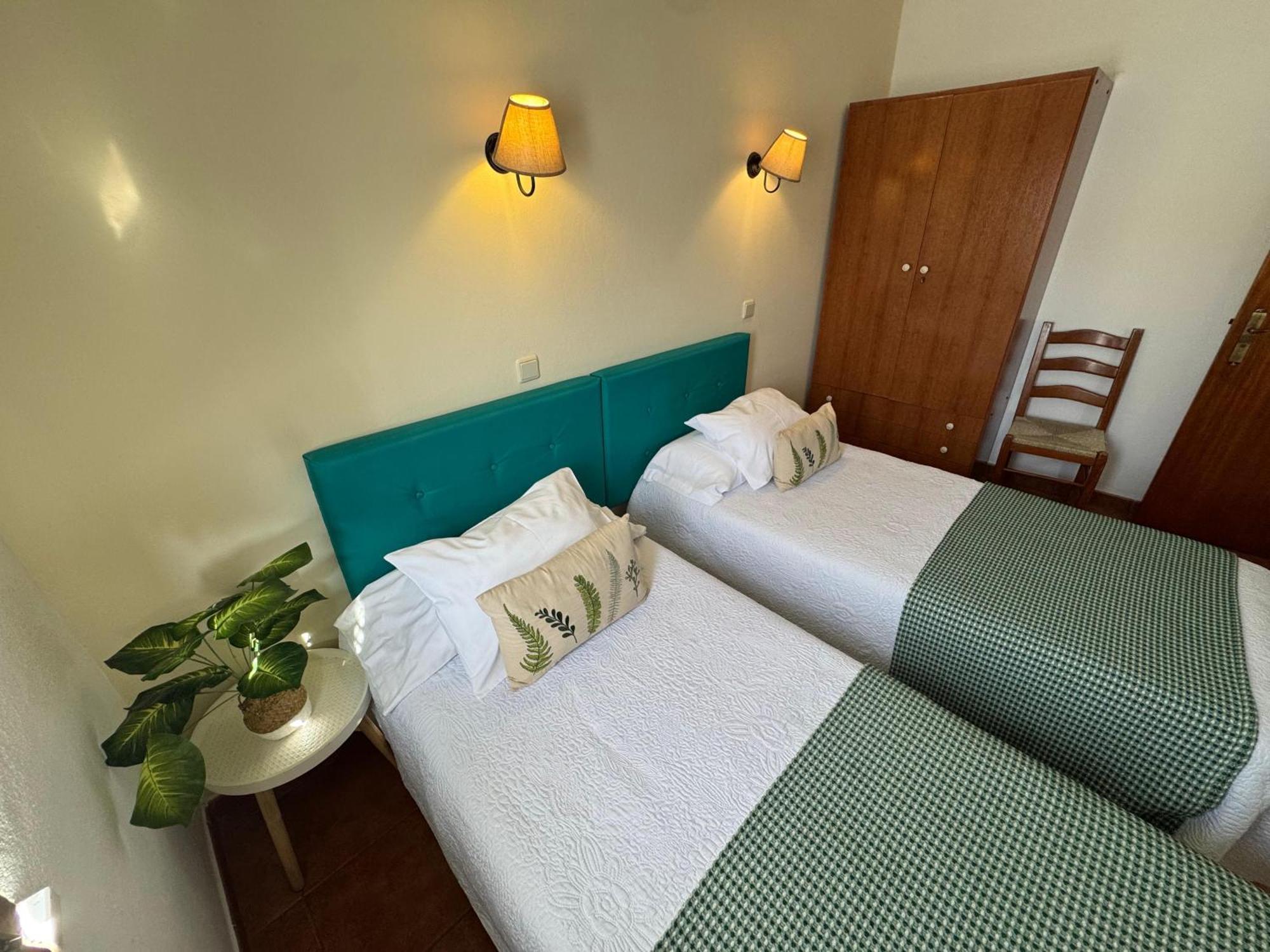 Quartos Abelha Porto Covo Esterno foto