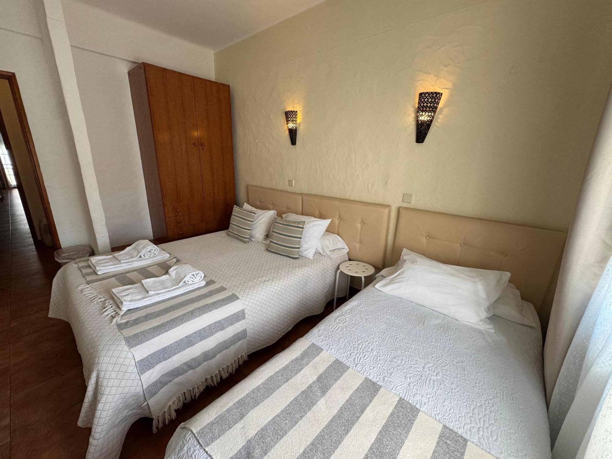 Quartos Abelha Porto Covo Esterno foto