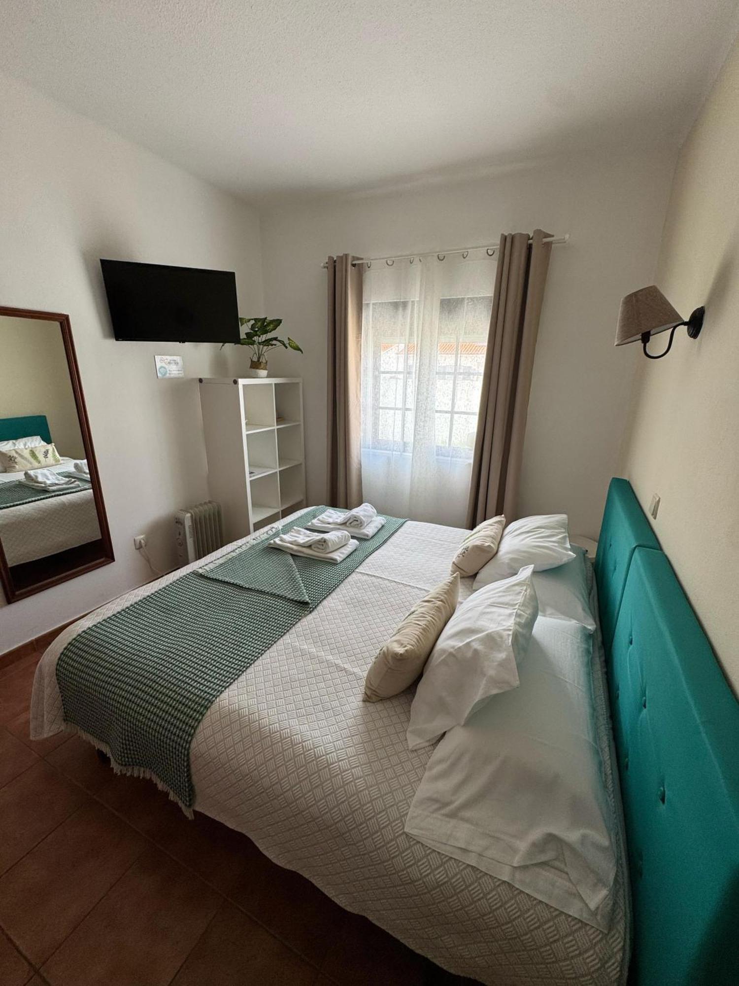 Quartos Abelha Porto Covo Esterno foto